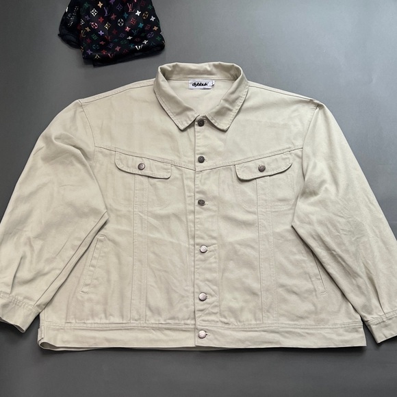 DYBBUK Oversized Denim Trucker Jacket - Picture 6 of 11